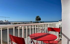 APARTAMENTO LOS BATELES - Frente a la playa
